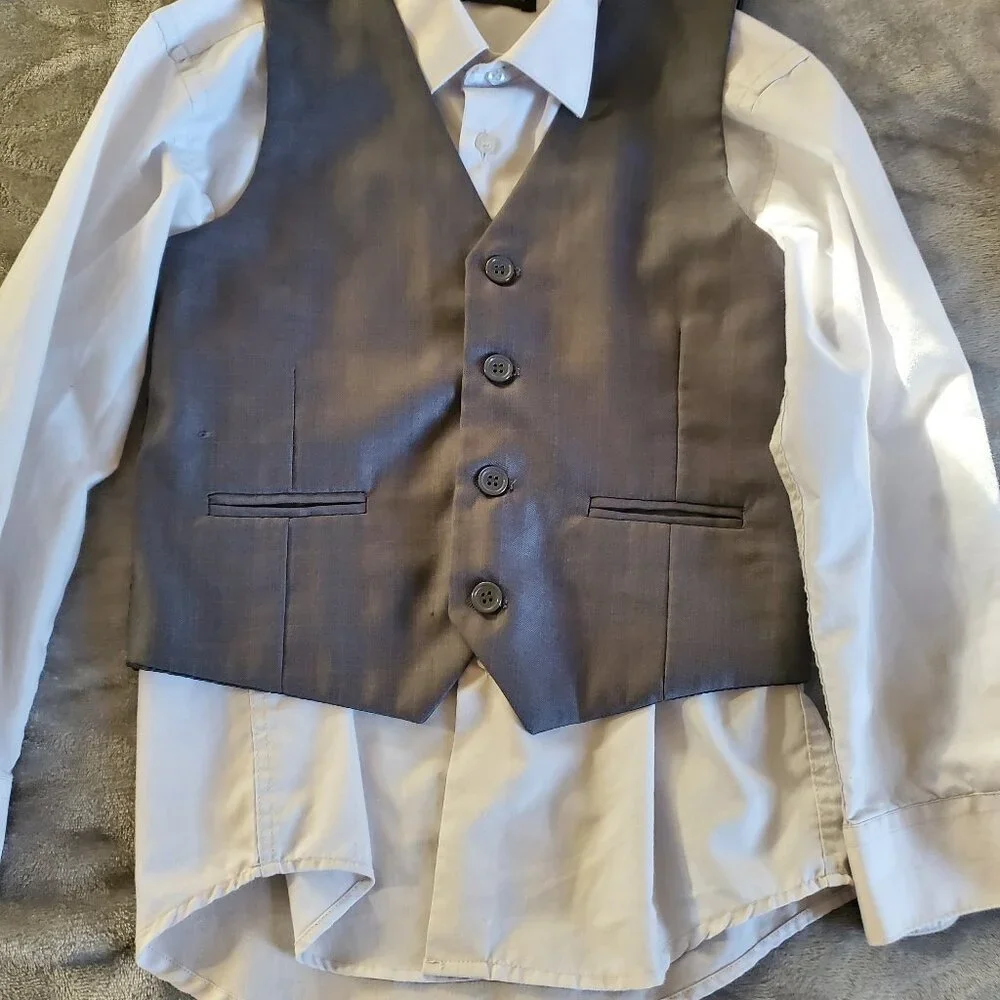 Bocaccio Boys 5-Piece Gray Suit Complete Set– Size 8 - Picture 4 of 7